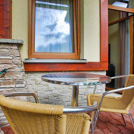 Apartman Studio Lux S Terasou Harmony V Thermal Parku Besenova S Vyhladom Na Bazeny Екстериор снимка